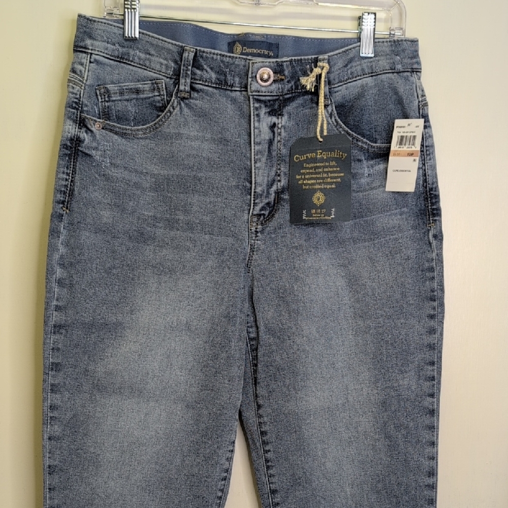 Democracy Women's Gray Straight Leg Jeans